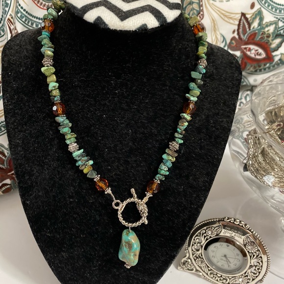 Turquoise pendant stone necklace. - Picture 6 of 6